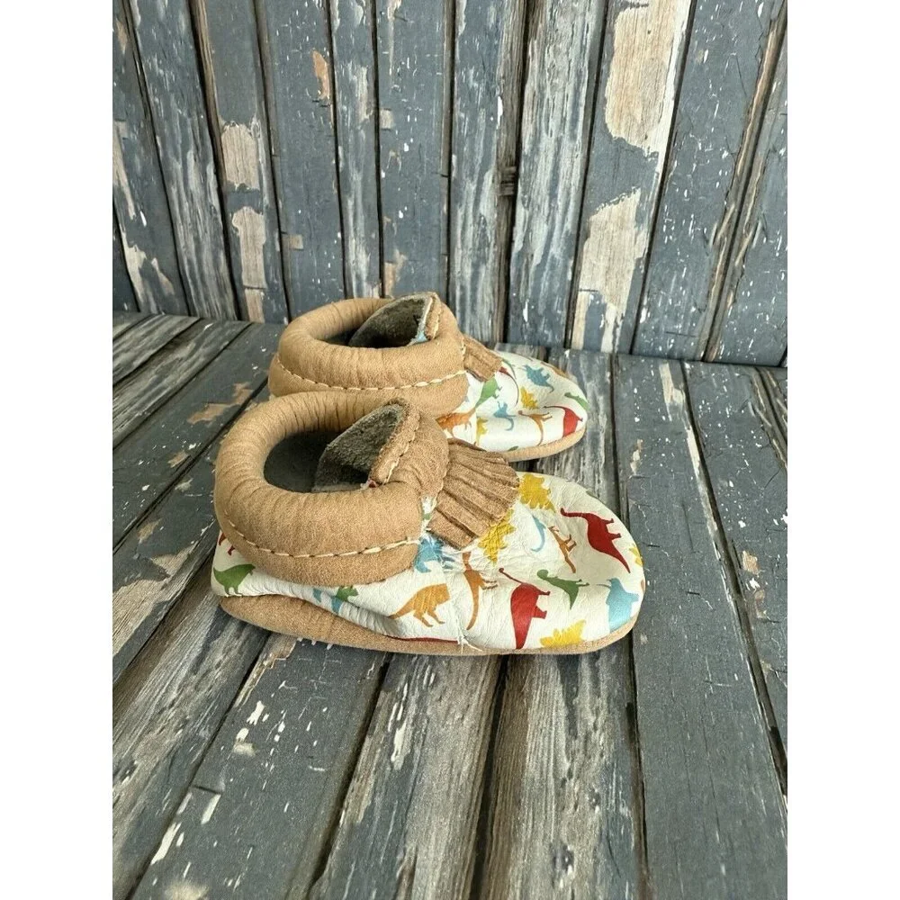 Freshly Picked Dino Soft Sole Baby Moccasin Shoes Leather USA sz 1 month